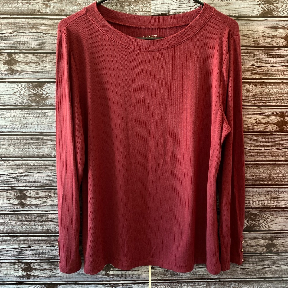 LOFT‎ Outlet Women's Long-Sleeved Top Size L Burgundy Subtle Rib NWT